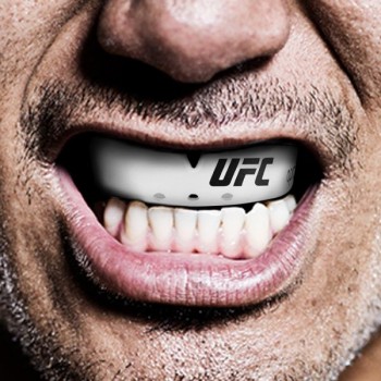 OPRO "UFC" Zahnschutz...